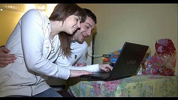 Beauty sucks and strokes