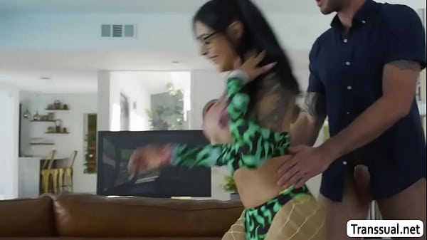 Slutty TS babe Eva Maxim, gives Cliff Jensen the time of his life. This is hot seduction! Nasty  