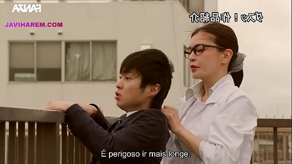 Sensei peituda n&atilde;o resiste ao estudante tarado - COM LEGENDAS