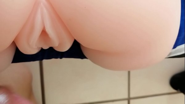 Probando el masturbador nuevo necesito a una mujer para tener sexo