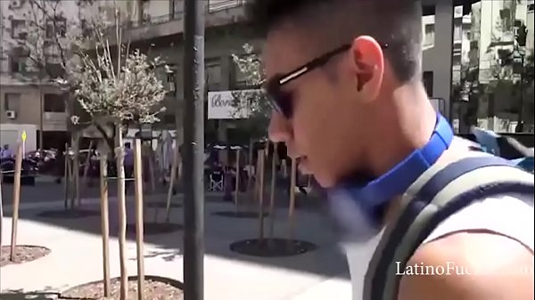 Straight man secretly loves men