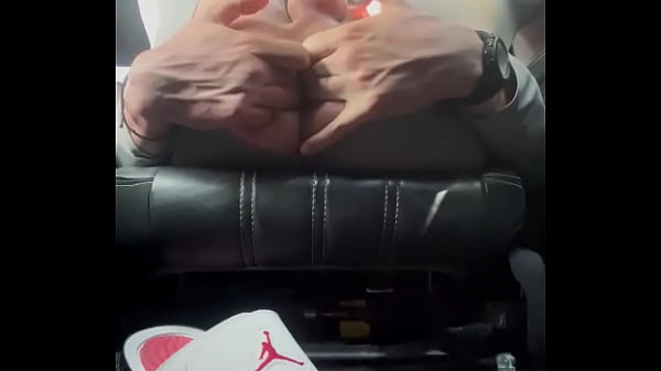 Practicing fisting myself  