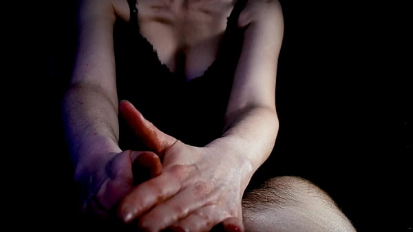 Sexy milf handjob big cock 