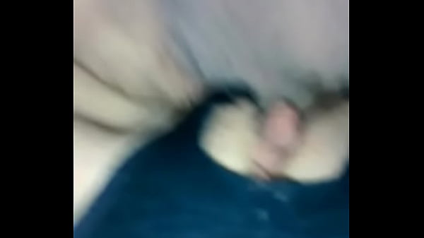 Esposa com grelinho duro