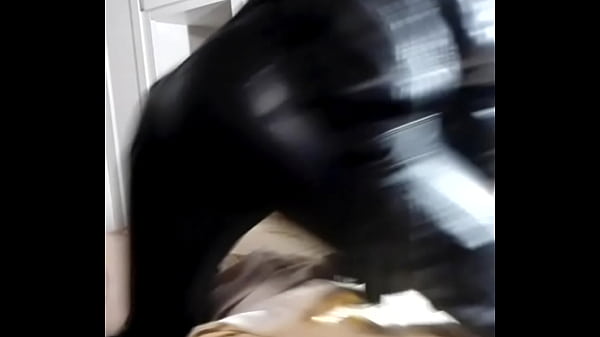 Hei&szlig; mit Leder Outfit 