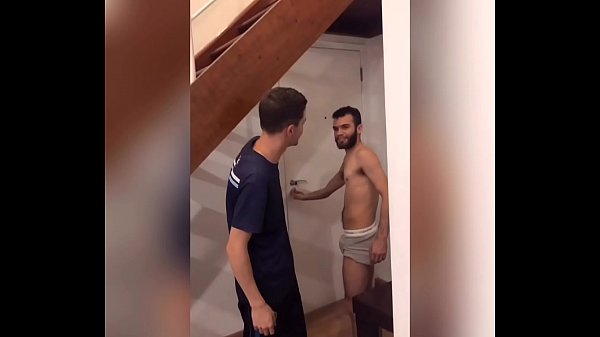 ERICK 24CM EDU E DANIEL FAZEM UMA APOSTA VALENDO O CU  