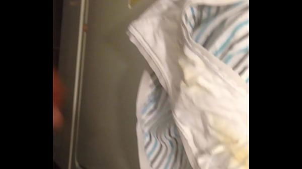 asi deja los calzones mi cunada. es una putita, por eso me gusta tanto