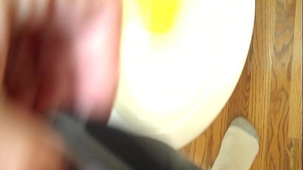 Male POV pee
