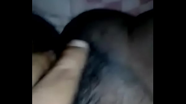 Toc&aacute;ndose en WhatsApp  