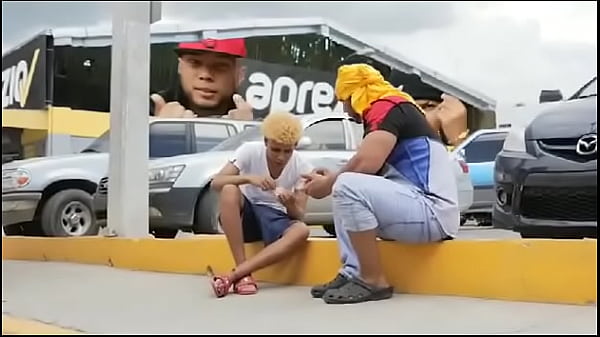 Sexy latina moviendo el culo best ass ever seeing