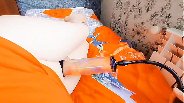 Unleash Your Inner Goddess: Crossdresser Kitty's Empowering Dance Tutorials! 