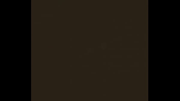 El primer anal de mi flakita y estaba mordiendo la almuada para que no la escuchar&aacute; su hermana.  