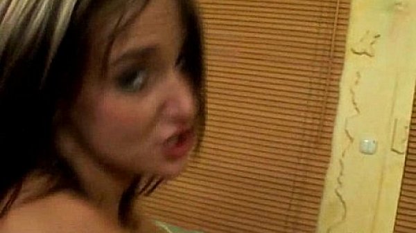 whores that love to gape 0728