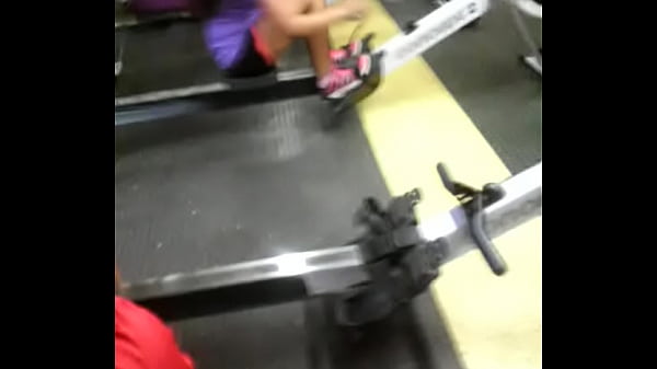 Bonitas piernas de ni&ntilde;a