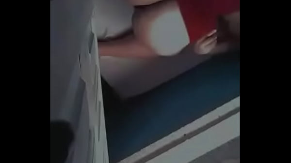 Sedenta por rola a novinha  