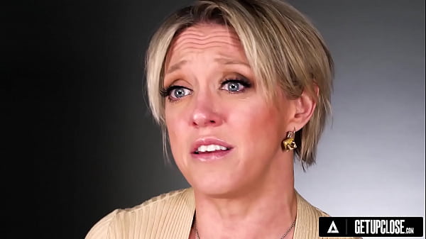 Stacked MILF Gives Herself Orgasms FULL  