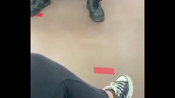 Exhib di tempat umum