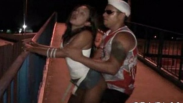 Liminha do Gugu transando com f&atilde;