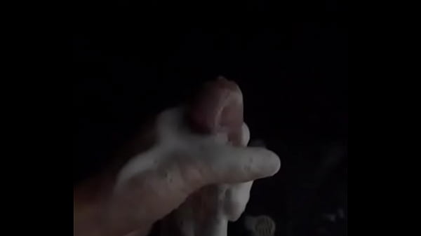 Lavando la verga CON MUCHO CARI&Ntilde;O PARA USTEDES. 