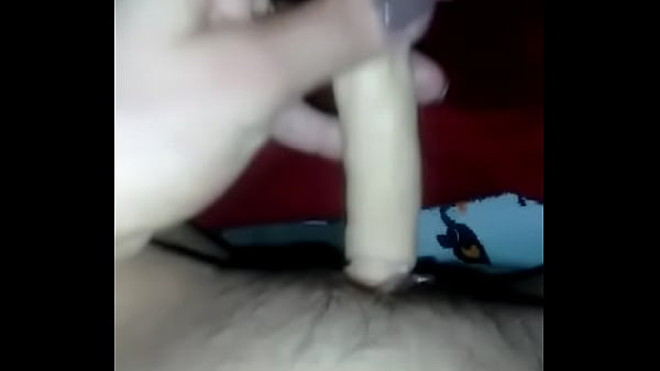 Sozinha louca de tes&atilde;o