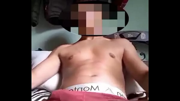 Bolas afuera para una mamada