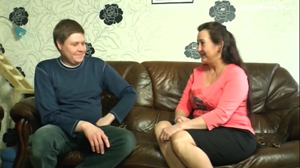 Granny Ursula tasting a dick after decades