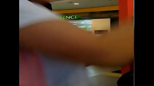 desi boobs in t-shirt