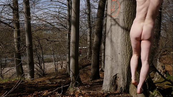 Naked fun by busy road 