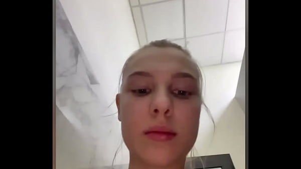 Fingering tight anal close up