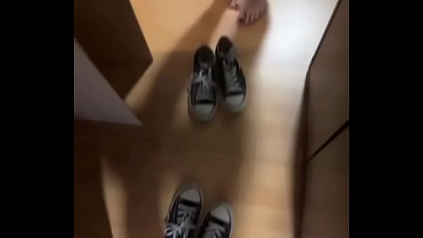 Friday! ?#blacknylon #blacksocks #feet #feetfetish #pedsocks #socksfetish #teen