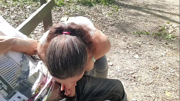 EXHIBITIONIST seduce MILF to Fuck, Suck & Sperm Her Face in Park Outside.