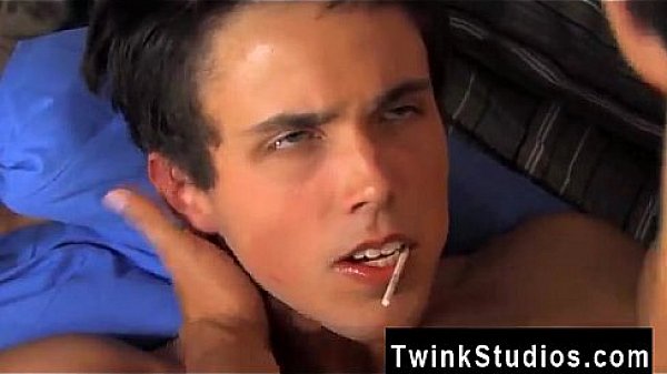 Gay XXX Jason Creed is sitting down with his super adorable youngster