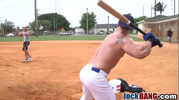 Stunning jocks bang in shower after baseball game
