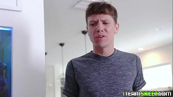 Chloe Cherry in a hot anal ride on top of her stepbros rock hard johnson and squeals  