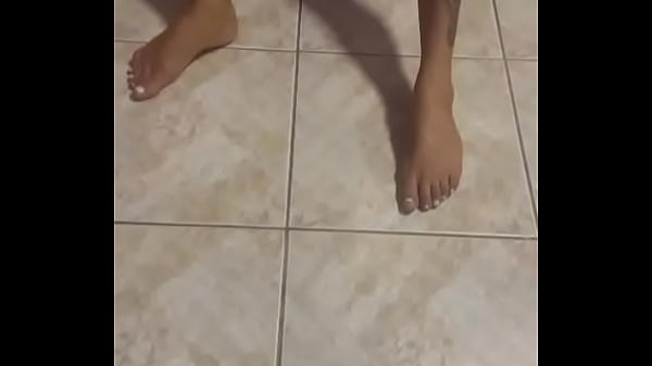 Toda rainha merece ter seu Trono pra se exibir gostoso pro macho 