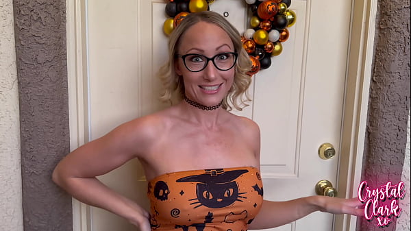 Stepmoms Ghostly Halloween Night Drive