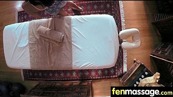 Massage Girl Sucks the Tip for a Tip 4