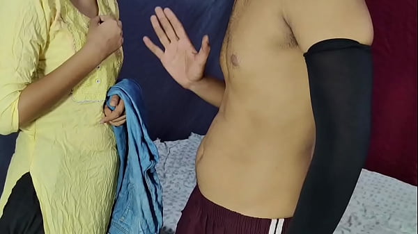 indian girl in kurta salwar having romantic sex with her boyfriend !