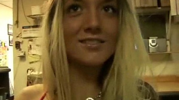 What can do a girl for some cash 21