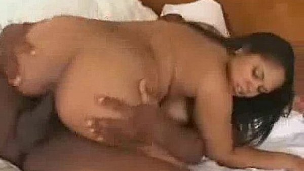 Busty amateur italian gets rammed  