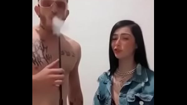 Narguil&eacute; ou oral? Com Carmona Oficial, Eai qual preferem? Haha delicia