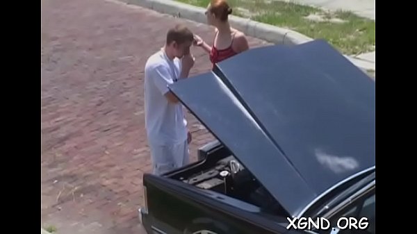 Closeup orall-service and sex on cam  