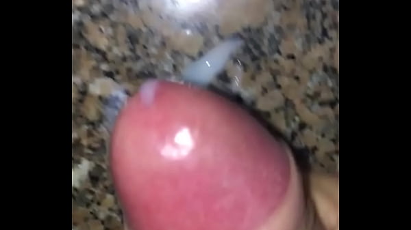 Punheta gostosa rola dura 