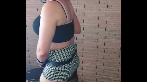 sarahsexycd horny webslut  show off