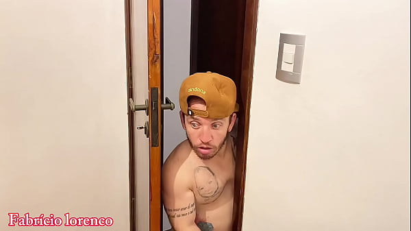 Soca nessa buceta vai soca forte que vou gozar