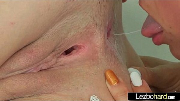 Licks And Kisses Bewteen Horny Amazing Teen Lesbians video-04