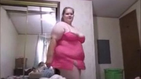 Sexy Babe Jack Off Huge Dick & Make It Cum For Her