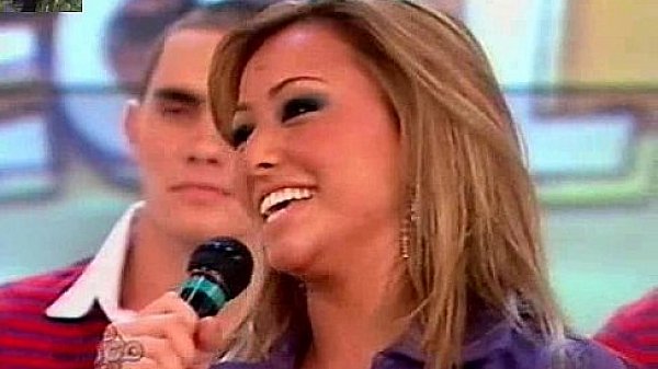 Sabrina Sato dan&ccedil;a Domingo Legal