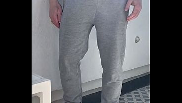 Truth or dare - had to piss and wet my pants