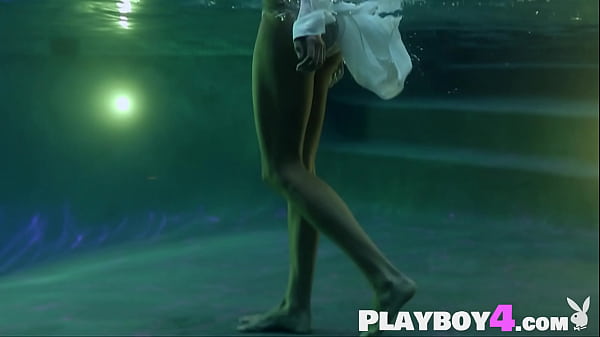 Babe Alyssa Arce exposed her amazing ass